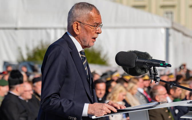 October 26, 2026 Official celebrations for Austria’s National Day 2026 Oath-taking ceremony during the official celebrations for National Day 2026 at Heldenplatz in Vienna, Austria. Image shows Alexander Sascha Van der Bellen, Federal President of the Republic of Austria, in Vienna at Heldenplatz, Vienna, Austria