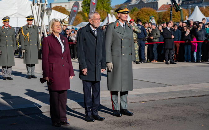 October 26, 2026 Official celebrations for Austria’s National Day 2026 Wreath-laying ceremony during the official celebrations on National Day 2026 at the outer castle gate on Vienna’s Heldenplatz, Austria. The photo shows ÖVP Federal Minister of Defense