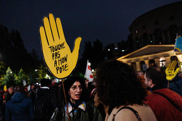 Several thousand people gathered at Stalingrad in Paris to condemn the murder of Pengo Bossio Wangi, aged 26, in Trappes, and, more broadly, the climate of racism prevailing in France, with the alleged perpetrators including certain television channels (such as CNews) and media outlets within the BollorÃ group. The crowd listened to numerous speakers from the traditional left. - 26 10 2026 - France Ile-de-France (region) Paris -  JanxSchmidt-Whitley LexPictorium LePictorium_0344958