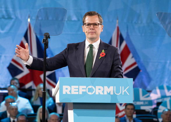 October 26, 2026, London, United Kingdom: Robert Jenrick attends the Reform UK s Economic Rescue Plan Press Conference in London. London United Kingdom - ZUMAs197 20261026_aaa_s197_245 Copyright: xJamesxWarrenx
