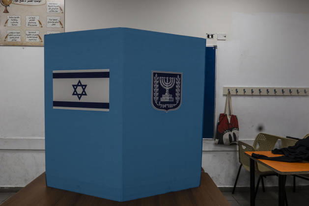 Israelis head to the polls in parliamentary elections UMM AL-FAHM, ISRAEL - OCTOBER 27: A view of a voting booth at Al-Aqwas School as voting began Tuesday in Israel’s parliamentary elections, with more than 7.3 million people eligible to cast ballots to elect the 120-member Knesset in the northern city of Umm al-Fahm, Israeli on October 27, 2026. Polling stations opened at 7 am local time (0500GMT) and are scheduled to close at 10 pm (2000GMT), according to Israel’s Central Elections Committee. A total of 12,018 polling stations and approximately 18,000 ballot boxes have been prepared nationwide, with around 100,000 election workers deployed. Mostafa Alkharouf Anadolu Umm al-Fahm Israel. Editorial use only. Please get in touch for any ot  Copyright: x2026xAnadoluxMostafaxAlkharoufx