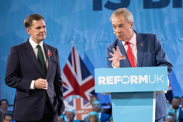 Reform UK s Economic Rescue Plan Press Conference in London Robert Jenrick and Nigel Farage at Reform UK s Economic Rescue Plan Press Conference in London, England. UK. 26th October 2026., Credit:James Warren James Warren - B5066 Avalon Great Britain, London  Copyright: xJamesxWarrenx xJamesxWarrenx-xB5066x xAvalonx 1146842057