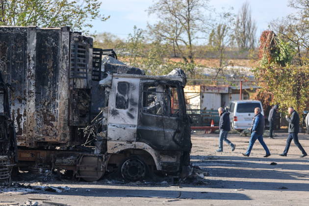 RUSSIA, DONETSK - OCTOBER 27, 2026: A destroyed vehicle of a motor transport enterprise is seen after a Ukrainian drone strike on the city Donetsk Russia  - ZUMAt113 20261027_zaa_t113_129 Copyright: xDmitryxYagodkinx
