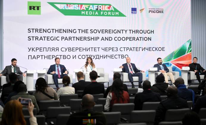 Presentation of Russia Africa ANO projects for media 9274231 27.10.2026 The session Strengthening Sovereignty Through Strategic Cooperation and Partnership during the media forum held as part of the third Russia Africa ‹‹Summit in Moscow. Vladimir Astapkovich Sputnik Crediting the source in the following order photographer s name Russia-Africa Summit and Economic and Humanitarian forum host ÑÄhoto agency is mandatory when using the photo Moscow Russia  Copyright: xVladimirxAstapkovichx
