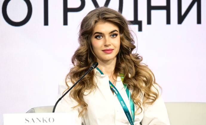 Presentation of Russia Africa ANO projects for media 9274233 27.10.2026 Miss Russia 2019 2021 Alina Sanko, PR department employee at Synergy Corporation, at the session Strengthening Sovereignty Through Strategic Cooperation and Partnership during the media forum held as part of the third Russia Africa ‹‹Summit in Moscow. Vladimir Astapkovich Sputnik Crediting the source in the following order photographer s name Russia-Africa Summit and Economic and Humanitarian forum host ÑÄhoto agency is mandatory when using the photo Moscow Russia  Copyright: xVladimirxAstapkovichx
