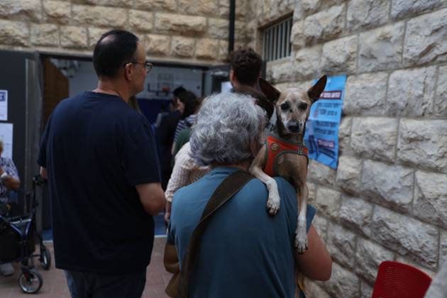 October 27, 2026, West Jerusalem, Israel: WEST JERUSALEM, OCTOBER 27, 2026: Israeli President Isaac Herzog and voters cast their ballots at a polling station in West Jerusalem during elections for Israel™s parliament, the Knesset. West Jerusalem Israel - ZUMAq101 20261027_zna_q101_011 Copyright: xSaeedxQaqx
