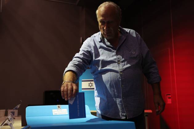 October 27, 2026, West Jerusalem, Israel: WEST JERUSALEM, OCTOBER 27, 2026: Israeli President Isaac Herzog and voters cast their ballots at a polling station in West Jerusalem during elections for IsraelÃ¢â‚¬â ¢s parliament, the Knesset. West Jerusalem Israel  - ZUMAq101 20261027_zna_q101_027 Copyright: xSaeedxQaqx