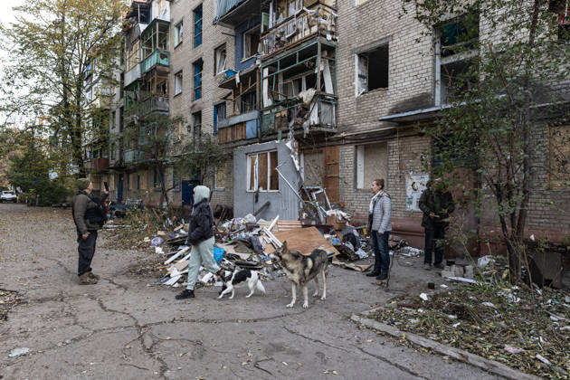 Ukrainian police unit White Angels evacuates residents from Sloviansk SLOVIANSK, UKRAINE - OCTOBER 27: The White Angels police unit during an evacuation in Sloviansk, Ukraine, on October 27, 2026. Diego Herrera Carcedo Anadolu Sloviansk Ukraine. Editorial use only. Please get in touch for any other usage.  Copyright: x2026xAnadoluxDiegoxHerreraxCarcedox