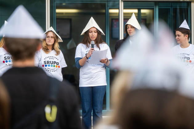 Student gathering in support of public service media, October 27, 2026, Pardubice. The event was organized by students of the University of Pardubice. (CTKxPhoto JosefxVostarek) CTKPhotoP2026102706073  CTKPhotoP2026102706073