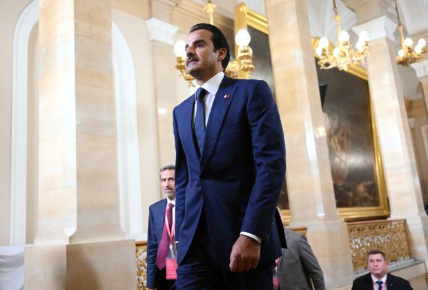 President Vladimir Putin meets with Emir of Qatar Tamim bin Hamad Al Thani 9274828 27.10.2026 Emir of the State of Qatar Sheikh Tamim bin Hamad Al Thani during his meeting with Russian President Vladimir Putin on the sidelines of the 8th summit of the Gas Exporting Countries Forum in Moscow. Alexandr Kryazhev Sputnik Crediting the source in the following order photographer s name 8th GECF summit host photo agency is mandatory when using the photo Moscow Russia  Copyright: xAlexandrxKryazhevx