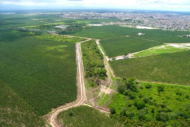 Machala, Tuesday, October 27, 2026 Aerial survey of the city of Machala to assess flooding caused by the El Nino phenomenon. Photos: API Pocho Pato, Machala, El Oro, Ecuador. 20261027 251791 6ae12976575fc img 20261027 174111 Copyright: xPochoxPatox