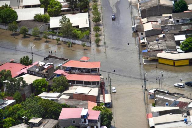 Machala, Tuesday, October 27, 2026 Aerial view of the city of Machala to assess the flooding caused by the El Nino phenomenon. Photos: API Pocho Pato Machala, El Oro, Ecuador 20261027 251796 6ae1297cebec1 img 20261027 174305 Copyright: xPochoxPatox