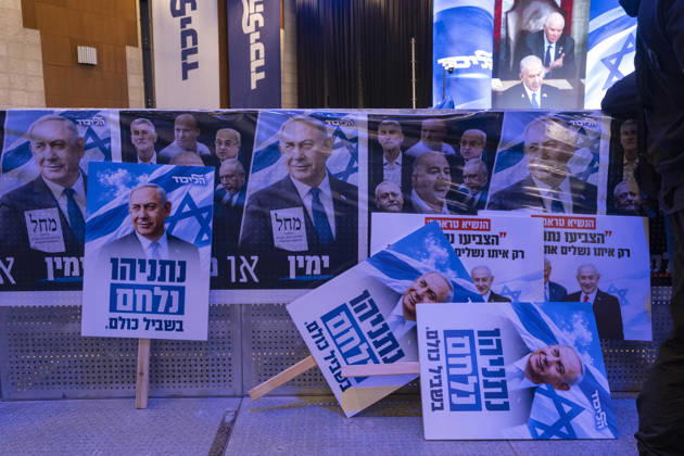 Likud Supporters Await Netanyahu Appearance Likud campaign posters showing Prime Minister Benjamin Netanyahu, including placards pairing him with US President Donald Trump, stand against a barrier beneath the party stage in Tel Aviv, Israel, on October 28, 2026. The Hebrew posters include Netanyahu fights for everyone and a purported Trump endorsement reading Vote Netanyahu! Only with him will we complete the mission as supporters awaited Netanyahu after inconclusive parliamentary election exit polls. Tel Aviv Tel Aviv Israel Copyright: xKatrinexDigexHoumollerx