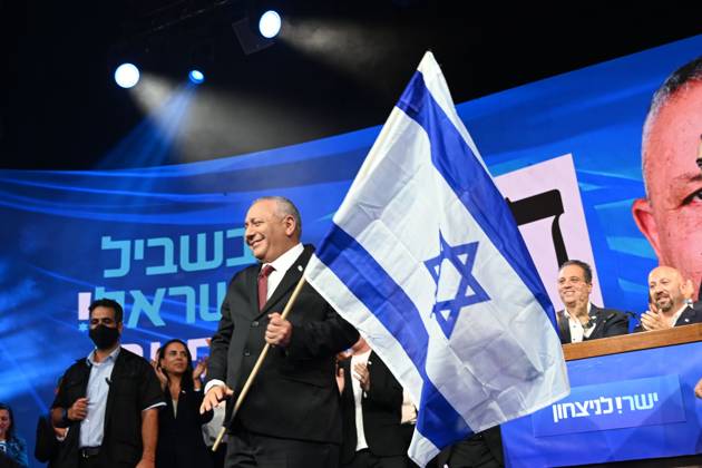 October 28, 2026, Tel Aviv, Israel: TEL AVIV, ISRAEL, OCTOBER 27, 2026: Supporters of Gadi EisenkotÃ¢â‚¬â ¢s Yashar party gather at the partyÃ¢â‚¬â ¢s campaign headquarters in Tel Aviv as initial exit polls are released following IsraelÃ¢â‚¬â ¢s parliamentary elections. The projections give the opposition bloc an advantage over Prime Minister Benjamin NetanyahuÃ¢â‚¬â ¢s bloc, with neither securing a parliamentary majority. Tel Aviv Israel  - ZUMAq101 20261028_zna_q101_005 Copyright: xPaulinaxPatimerx