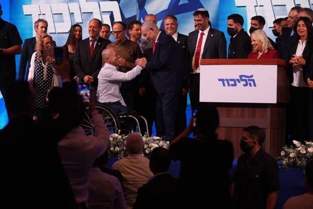 Netanyahu addresses Likud supporters WEST JERUSALEM, OCTOBER 28, 2026: Israeli Prime Minister and Likud party leader Benjamin Netanyahu addresses supporters at the party™s election headquarters in West Jerusalem following the release of exit polls and preliminary results from Israel™s parliamentary elections held on October 27. WEST JERUSALEM Israel Copyright: x xSaeedxQaqx xJNAxPressx