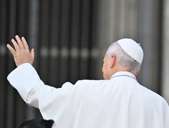 ITALY-WEEKLY-AUDIENCE-2026 10 28 Italy, Rome, Vatican City, October 28, 2026: Pope Leo XIV during his weekly general audience in St Peter s Square at the Vatican. Photo: Copyright Alessia Giuliani Catholipressphoto EDITORIAL USE ONLY - NO BOOKS Copyright: xx