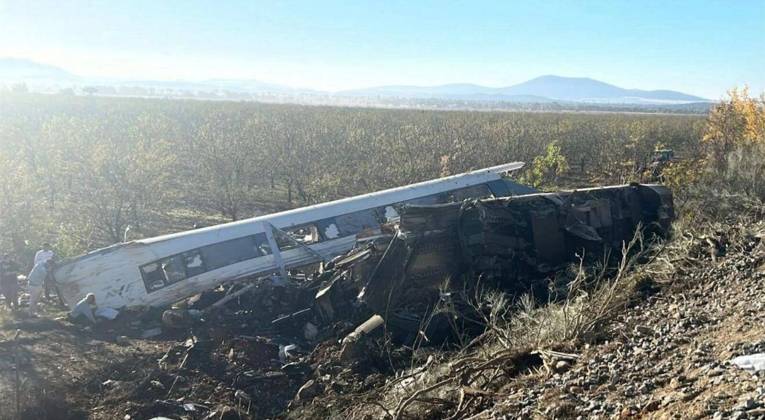 IPA90274950 - New train accident: An Iryo and an AVE train collide near Urda (Toledo), Wednesday, October 28, 2026 Cordon Press during New train accident: An Iryo and an AVE train collide near Urda (Toledo), Wednesday, October 28, 2026, News in , , October 28, 2026  Copyright: x CordonxPress LiveMediax x CordonxPress LiveMediax IPA90274950