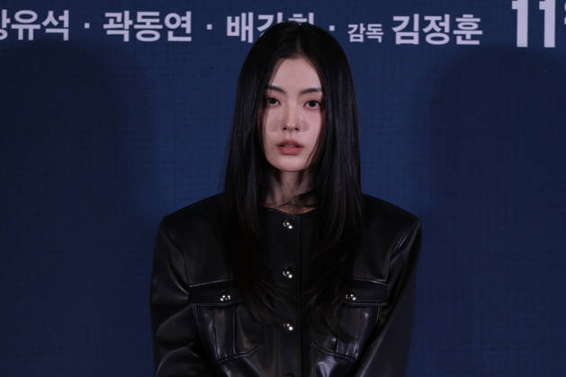 Seoul press screening for the movie Final Interview South Korean actor Bae Kang-hee poses for photos during a press preview for the movie Final Interview in Seoul, South Korea, on October 28, 2026. Seoul South Korea  Copyright: xMatrixxImagesx xJungxUi-Chelx