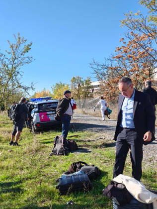 (261028) -- MADRID, Oct. 28, 2026 -- This photo taken on Oct. 28, 2026 shows the site of high-speed train collision in Toledo province, Spain. At least 50 people were killed and 179 others injured in a collision between two high-speed trains on the railway line linking Madrid with the southern region of Andalusia on Wednesday morning, Spanish media reported. The accident occurred at around 8:54 a.m. local time (0754 GMT) near Urda station in the province of Toledo, about 120 km south of Madrid. The collision involved a train operated by state-owned railway company Renfe and another operated by private company Iryo. (SpotNews)SPAIN-TRAIN COLLISION-DEATH TOLL ChengxMin 