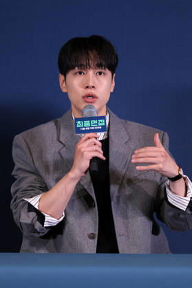 Seoul press screening for the movie Final Interview South Korean actor Kang You-seok speaks during a press preview for the movie Final Interview in Seoul, South Korea, on October 28, 2026. Seoul South Korea  Copyright: xMatrixxImagesx xJungxUi-Chelx
