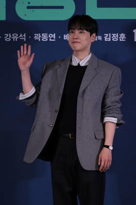 Seoul press screening for the movie Final Interview South Korean actor Kang You-seok poses for photos during a press preview for the movie Final Interview in Seoul, South Korea, on October 28, 2026. Seoul South Korea  Copyright: xMatrixxImagesx xJungxUi-Chelx