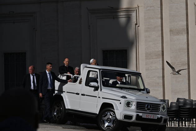 IPA90277403 - Italy, Rome, Vatican City, October 28, 2026: Pope Leo XIV during his weekly general audience in St. Peter s Square at the Vatican. Photo: Copyright Alessia Giuliani Catholipressphoto  Copyright: xx xAlessiaxGiuliani Catholipressphox IPA90277403
