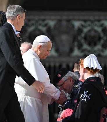 IPA90277408 - Italy, Rome, Vatican City, October 28, 2026: Pope Leo XIV during his weekly general audience in St. Peter s Square at the Vatican. Photo: Copyright Alessia Giuliani Catholipressphoto  Copyright: xx xAlessiaxGiuliani Catholipressphox IPA90277408
