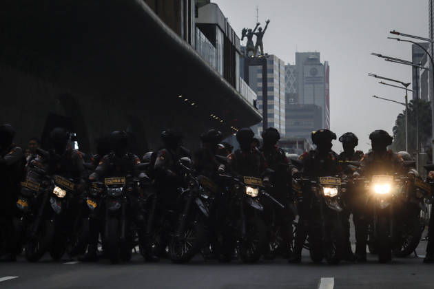 October 28, 2026, Jakarta, Jakarta, Indonesia: A number of students protested on MH Thamrin Street in Jakarta on Wednesday Jakarta Indonesia  - ZUMAf198 20261028_zip_f198_009 Copyright: xMuhammadxFebriansyahx