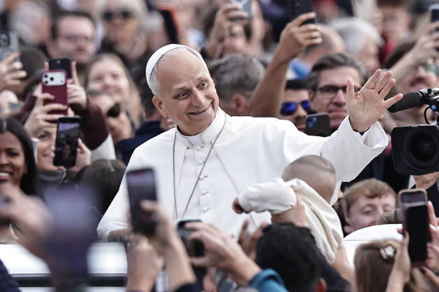 October 28, 2026. Vatican City - POPE LEO XIV during his weekly General audience in St. Peter s Square at the Vatican. EvandroInetti_via ZUMA Wire Vatican City State  - ZUMAi15_ 20261028_zaf_i15_035 Copyright: xEvandroxInettix