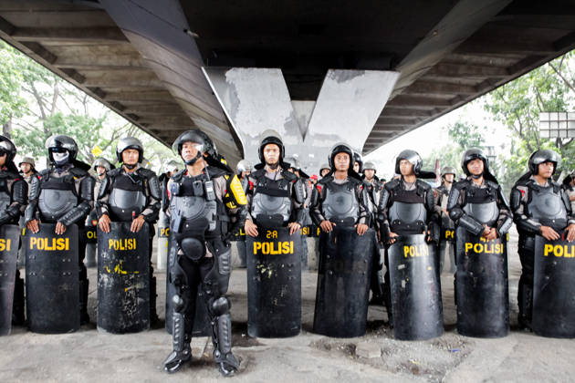 October 28, 2026, Bandung, West Java, Indonesia: Police officers were on duty as they maintained order during a demonstration held to commemorate the 98th Youth Pledge Day in front of the West Java Regional Representative Council building in Bandung, West Java, Indonesia. During the demonstration, protesters called for forest and land fires to be declared a national disaster, demanded transparency in the budget allocation for the Free Nutritious Meals (MBG) program, and urged the government to address social welfare issues. Bandung Indonesia - ZUMAa305 20261028_zip_a305_013 Copyright: xArdixSeptianx