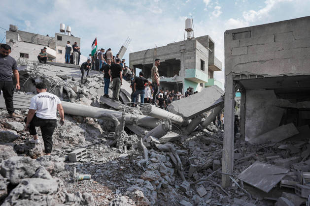 Israeli forces demolish homes of two Palestinian prisoners in the West Bank NABLUS, PALESTINE, WEST BANK - OCTOBER 28: Local Palestinians inspect the destruction after Israeli forces demolished homes during a military raid in Beita town, south of Nablus in the West Bank, Palestine on October 28, 2026. During the raid, Israeli forces detonated the home of Palestinian prisoner Ibrahim Dawood with explosives and demolished the residence of Zakariya Dawood using a bulldozer. Issam Rimawi Anadolu Nablus West Bank. Editorial use only. Please get in touch for any other usage.  Copyright: x2026xAnadoluxIssamxRimawix