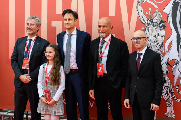 October 28, 2026, Lucca, Lucca, Italy: Mario Pardini, Mayor of Lucca, Louise Sto phant, French cartoonist, Emanuele Vietina, director of Lucca Comics & Games, Claudio Castellini, author of the Lucca Comics & Games 2026 poster, Nicola Lucchesi, sole director of Lucca Crea, Lucca, October 28, 2026 Lucca Italy - ZUMAa289 20261028_zia_a289_178 Copyright: xStefanoxDallexLuchex xAgfx