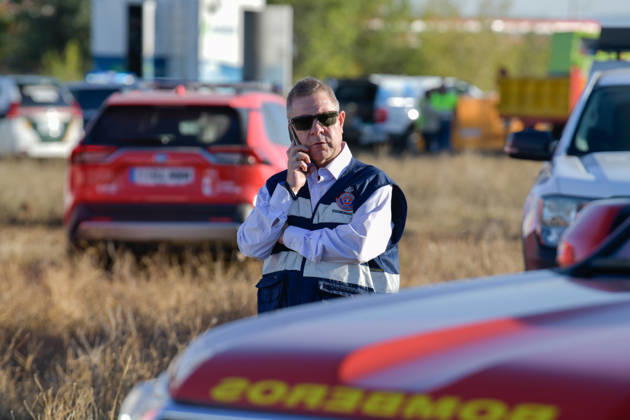 Puente heads to the Forward Command Post set up following the train accident in Urda, Toledo The president of Castilla-La Mancha, Emiliano García Page, at the Forward Command Post, on October 28, 2026, in Urda, Toledo, Castilla-La Mancha, Spain. Puente travels to the site of the train accident in Urda, Toledo, after monitoring the situation from the Adif control center in Atocha. The collision between a Renfe AVE and an Iryo train has caused dozens of deaths and numerous injuries and has forced the suspension of high-speed rail service between Madrid and Andalusia. OCTOBER 28, 2026 EUsabio García Urda, Toledo, Castile-La Mancha Urda, Toledo, Castile-La Mancha, Spain Copyright: xEusebioxGarciaxdelxCastillox 7874948