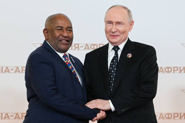 President Vladimir Putin officially greets heads of delegation at Russia-Africa Summit 9276290 28.10.2026 President Vladimir Putin during an official greeting ceremony for heads of delegation at the 3rd Russia-Africa Summit. Left: President of the Union of the Comoros Azali Assoumani. Alexandr Kryazhev Sputnik Crediting the source in the following order photographer s name Russia-Africa Summit and Economic and Humanitarian forum host ÑÄhoto agency is mandatory when using the photo Moscow Russia  Copyright: xAlexandrxKryazhevx