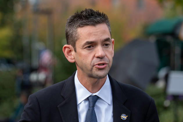 October 28, 2026, Washington, Dc, United States: NASA Administrator Jared Isaacman speaks to the press at the White House following a meeting with President Trump and the Artemis 3 crew on October 28, 2026. Washington United States  - ZUMAl312 20261028_znp_l312_003 Copyright: xAndrewxLeydenx