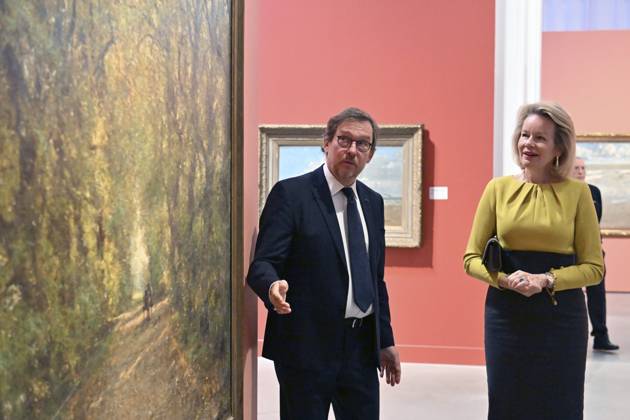 The Queen Visits La Boverie LIEGE, BELGIUM - OCTOBER 29 : Queen Mathilde visits the exhibition Impressionism: A Belgian Story at La Boverie in Liège. Through some 150 works, this exhibition highlights Belgian Impressionism, its ties to the great French masters, and the way Belgian artists revolutionized the depiction of reality through their use of light and color. Among other works, the Queen views pieces by Franz Courtens, Anna Boch, and Théo Van Rysselberghethree key figures of Belgian Impressionism. .on October 29, 2026 in Liege, Belgium, 29 10 2026 Liege Belgium  Copyright: xBertxVanxDenxBrouckex