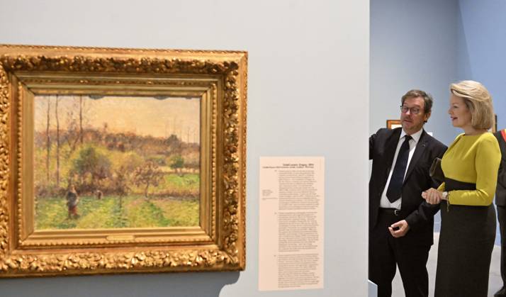 The Queen Visits La Boverie LIEGE, BELGIUM - OCTOBER 29 : Queen Mathilde visits the exhibition Impressionism: A Belgian Story at La Boverie in Liège. Through some 150 works, this exhibition highlights Belgian Impressionism, its ties to the great French masters, and the way Belgian artists revolutionized the depiction of reality through their use of light and color. Among other works, the Queen views pieces by Franz Courtens, Anna Boch, and Théo Van Rysselberghethree key figures of Belgian Impressionism. .on October 29, 2026 in Liege, Belgium, 29 10 2026 Liege Belgium  Copyright: xBertxVanxDenxBrouckex