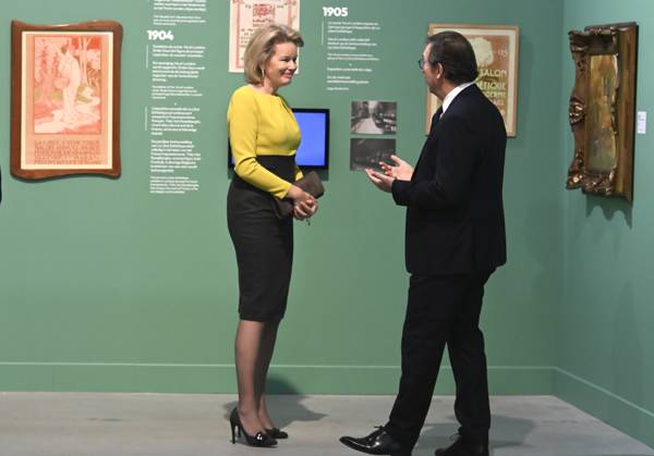 The Queen Visits La Boverie LIEGE, BELGIUM - OCTOBER 29 : Queen Mathilde visits the exhibition Impressionism: A Belgian Story at La Boverie in Liège. Through some 150 works, this exhibition highlights Belgian Impressionism, its ties to the great French masters, and the way Belgian artists revolutionized the depiction of reality through their use of light and color. Among other works, the Queen views pieces by Franz Courtens, Anna Boch, and Théo Van Rysselberghethree key figures of Belgian Impressionism. .on October 29, 2026 in Liege, Belgium, 29 10 2026 Liege Belgium  Copyright: xBertxVanxDenxBrouckex