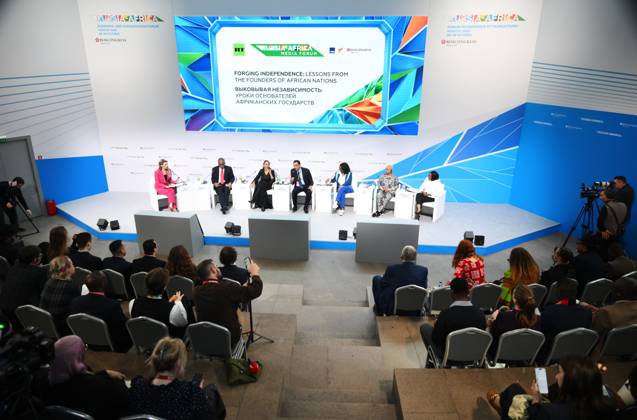Russia-Africa Forum. Forging Independence: Lessons from the Founders of African Nations 9276815 29.10.2026 Participants in the session Forging Independence: Lessons from the Founders of African Nations held as part of the 3rd Russia-Africa Forum in Moscow. Vladimir Astapkovich Sputnik Crediting the source in the following order photographer s name Russia-Africa Summit and Economic and Humanitarian forum host ÑÄhoto agency is mandatory when using the photo Moscow Russia  Copyright: xVladimirxAstapkovichx