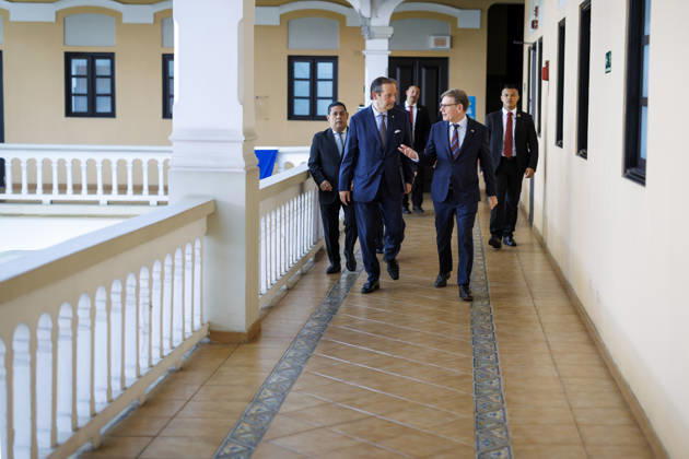 Johann Wadephul (CDU), Federal Minister of Foreign Affairs, visits Panama. Pictured here during a meeting with the Minister of Foreign Affairs of the Republic of Panama, Javier Martinez Acha Vasques, in Panama City, October 29, 2026. Photographed on behalf of the Federal Foreign Office, Panama City, Panama. Copyright: xThomasxImox
