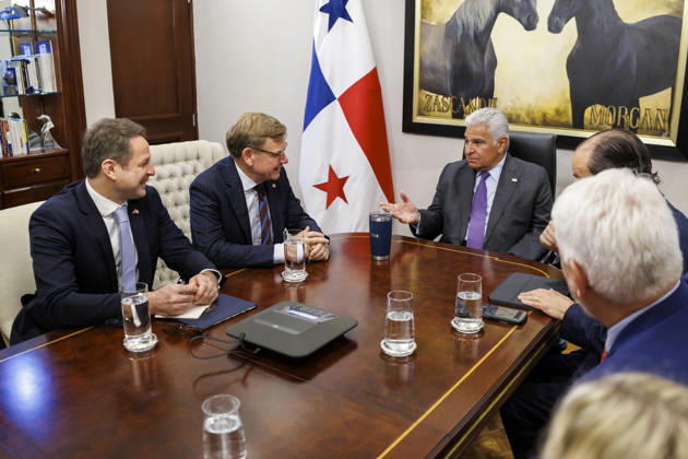 Johann Wadephul (CDU), Federal Minister of Foreign Affairs, visits Panama. Pictured here during a meeting with the President of the Republic of Panama, Jose Raul Mulino Quintero, in Panama City, October 29, 2026. Photographed on behalf of the Federal Foreign Office, Panama City, Panama. Copyright: xThomasxImox