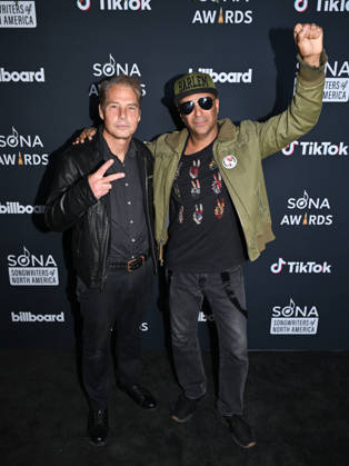 October 29, 2026, Los Angeles, California, USA: American contemporary artist, activist and founder of OBEY Clothing SHEPARD FAIREY, 56, and American guitarist, singer, songwriter, and political activist TOM MORELLO, 62, attend 2026 (Songwriters of North America) SONA Awards. Los Angeles USA  - ZUMAb173 20261029_aap_b173_033 Copyright: xBillyxBennightx