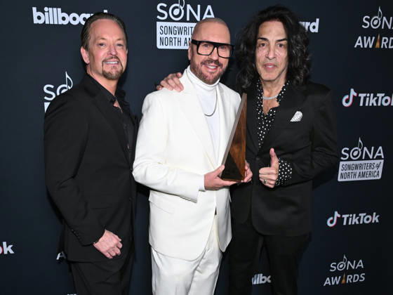 October 29, 2026, Los Angeles, California, USA: ANDREAS CARLSSON, DESMOND CHILD and PAUL STANLEY attend 2026 (Songwriters of North America) SONA Awards. Los Angeles USA  - ZUMAb173 20261029_aap_b173_055 Copyright: xBillyxBennightx