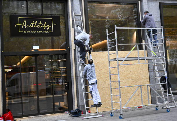 Stores in Berlin board Up windows ahead of nationwide youth protests??????? BERLIN, GERMANY - OCTOBER 30: Some shops take precautionary security measures ahead of youth demonstrations planned nationwide tomorrow by the initiative Gen Z regelt (Gen Z Takes Charge) in Berlin, Germany on October 30, 2026. Storefronts along the city s famous Kurfurstendamm shopping street are covered with wooden panels to prevent potential damage. Halil Sagirkaya Anadolu Berlin Germany. Editorial use only. Please get in touch for any other usage.  Copyright: x2026xAnadoluxHalilxSagirkayax