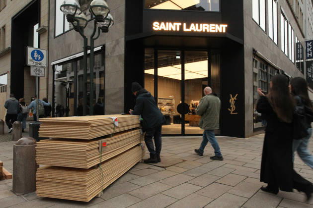 Saint Laurent store on Neuer Wall The store s windows were barricaded with wooden panels out of fear of vandalism during Saturday s Gen Z demonstration in downtown Hamburg. Hamburg s Old Town
