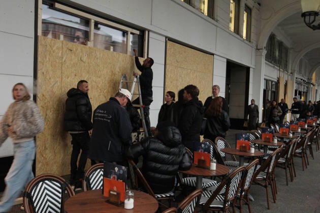 Store in the Alsterarkaden The store s windows were barricaded with wooden panels out of fear of vandalism during Saturday s Gen Z demonstration in downtown Hamburg. Hamburg s Old Town