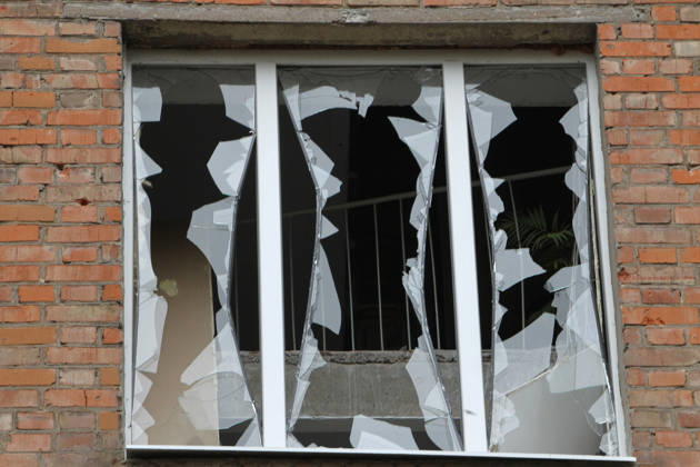 A window in an apartment block on Oleksandra Polia Avenue is damaged by a Russian drone strike in Dnipro, Ukraine, on October 30, 2026. The Russian attack damaged at least five residential high-rise buildings and a school. More than 300 windows were shattered in the strike. (Photo by Mykola Miakshykov Ukrinform) Russian attack damages residential buildings and school in Dnipro  Copyright: xMykolaxMiakshykovx