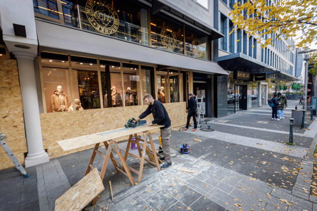 October 31, 2026 Düsseldorf Gen Z Protest: Stores on the Kö are barricaded Düsseldorf Königsallee (Kö) North Rhine-Westphalia Germany