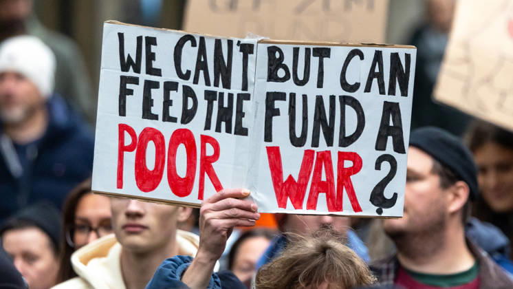 Gen Z Takes Charge: Hundreds March Through the Old Town and Südstadt, Nuremberg, October 31, 2026 The Gen Z Regels initiative calls for nationwide protests; hundreds of participants march through the Old Town and South City. A 20261031-1V9A3947-M4000