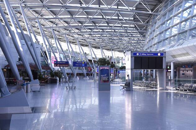 Coronavirus in Deutschland, Verwaister Flughafen Düsseldorf